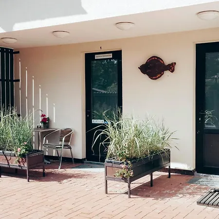 Seaside Studio Apartment The Red Fish Apsuciems Exterior photo